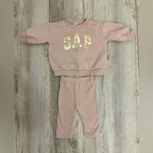 Gap Disney Minnie 0-3 Month Outfit